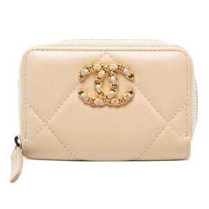 CHANEL Cream Lambskin Leather Logo Wallet